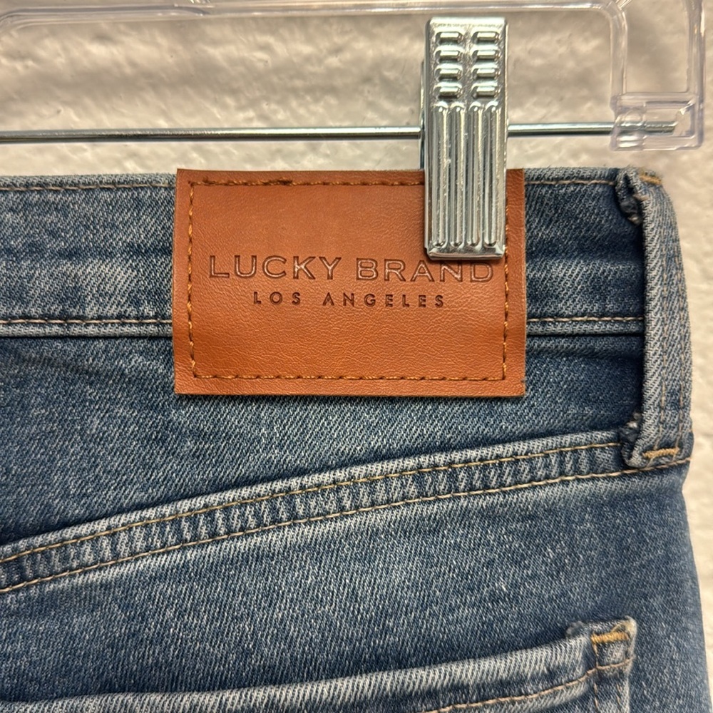 Lucky Brand Women's Blue Jeans - Picture 6 of 6